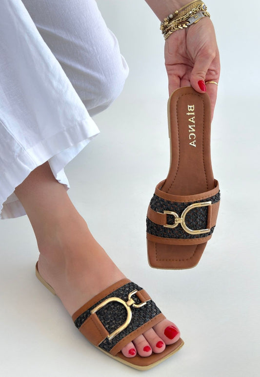 Pıer Siyah Cilt Terlik