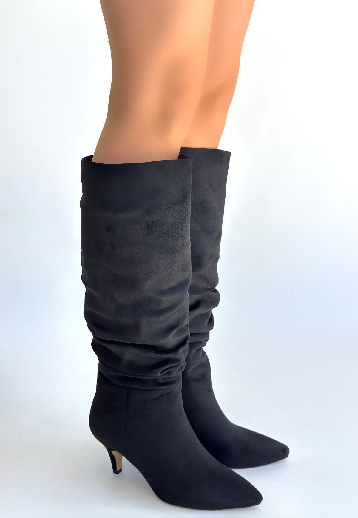 Zelya Siyah Süet Topuklu Çizme