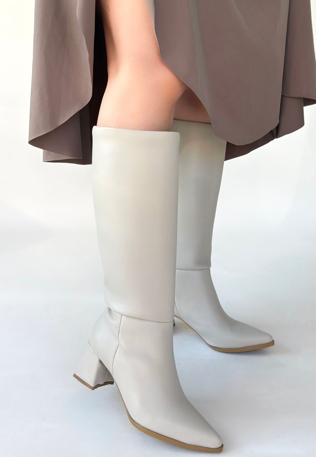 Roksa Ten Cilt Topuklu Çizme