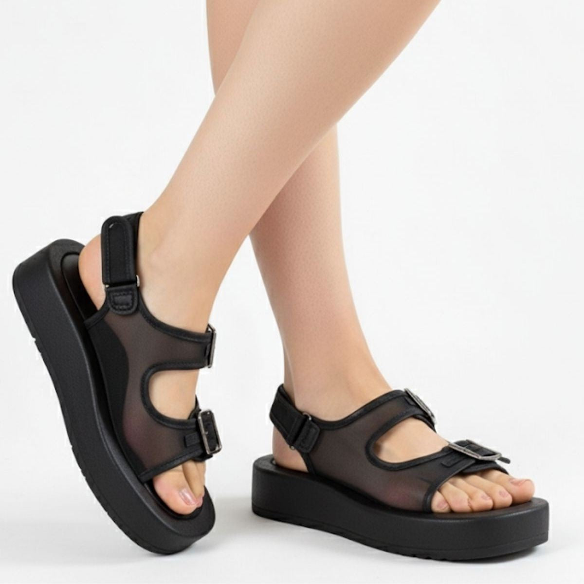 Sinna Siyah Cilt Tül Detaylı Sandalet