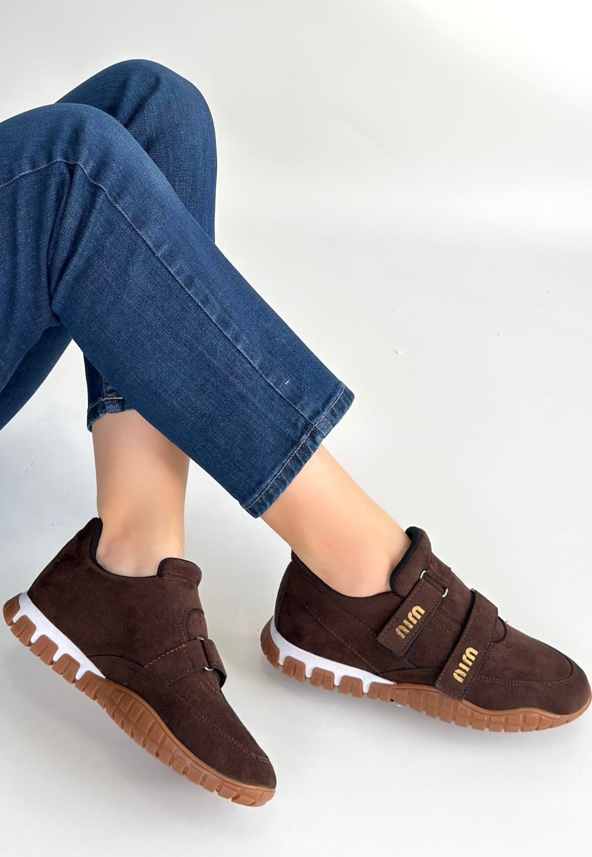 Tunga Kahverengi Süet Cırt Cırtlı Spor Ayakkabı