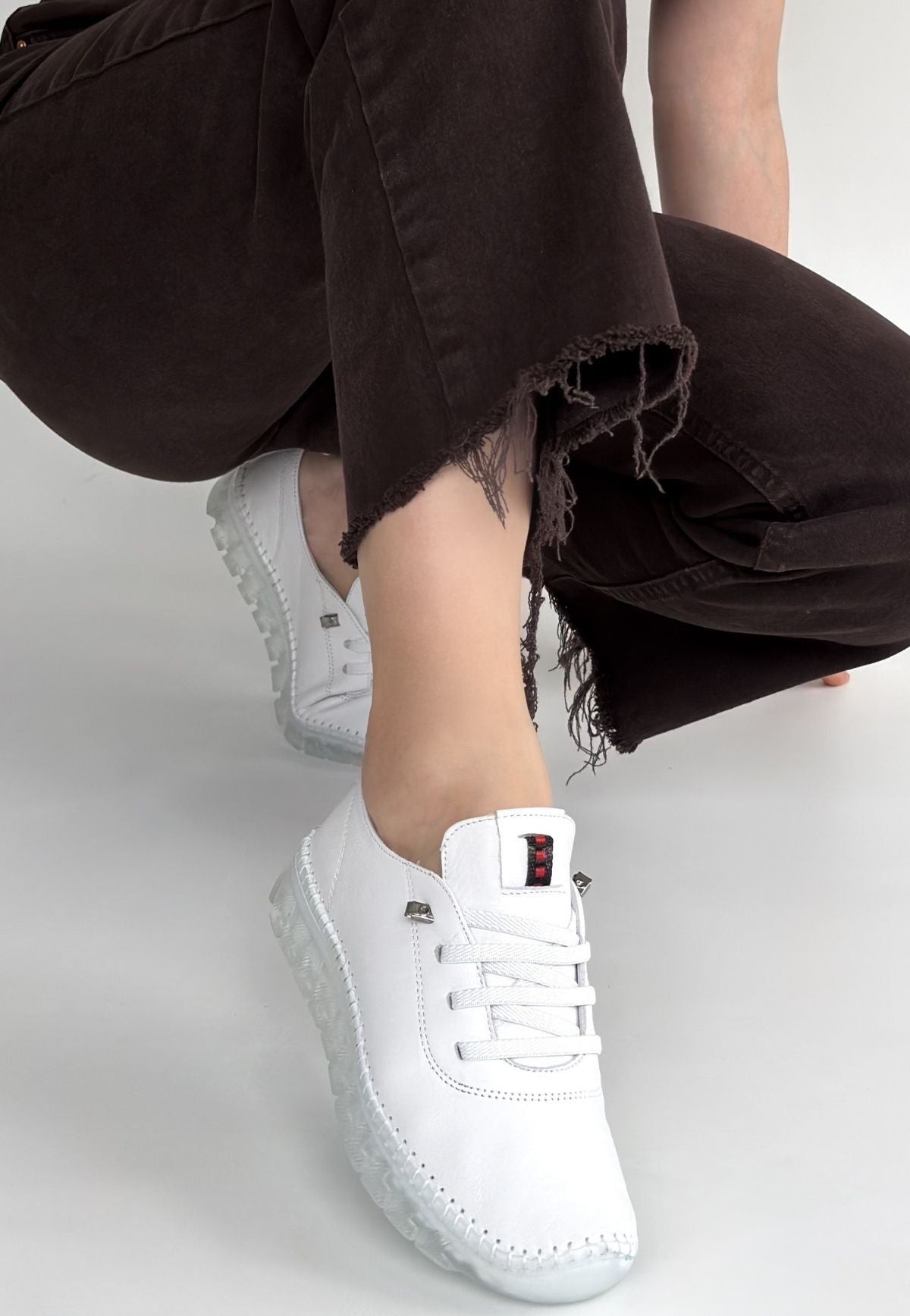 Kitta Beyaz Deri Bağcıklı Spor Ayakkabı